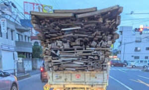 危険極まりないいわゆる「クルドカー」